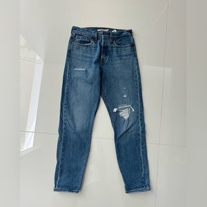 Levi’s wedgie jeans